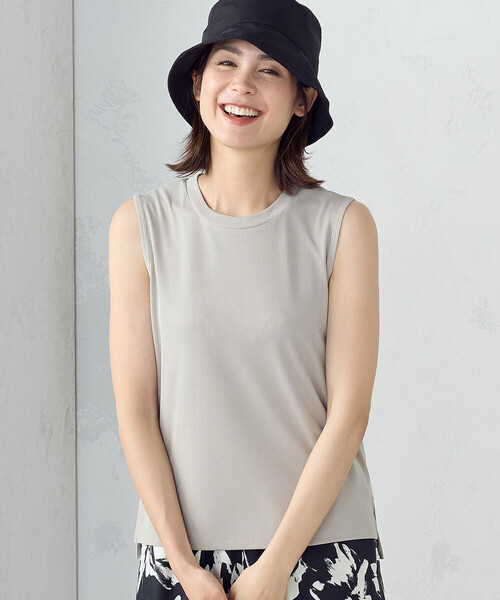 COMME CA ISM(コムサイズム)の「テレコ タンクトップ(タンクトップ・レディース・オレンジ/ブラック/ベージュ/サックスブルー・MEDIUM/LARGE)」の13枚目の写真