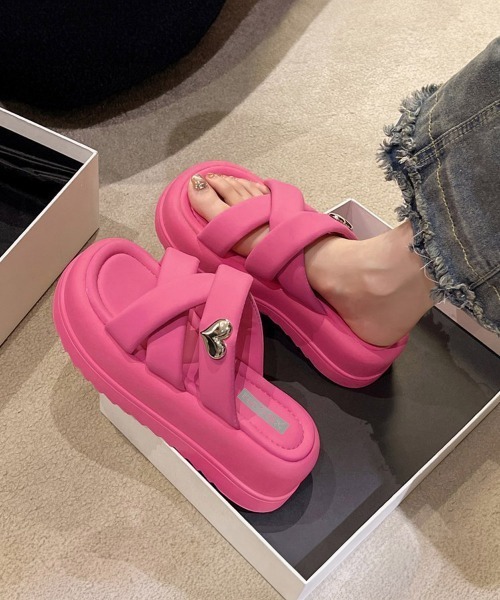 Miniministore（ミニミニストア）の「厚底 ミュールサンダル クロスベルト 夏（サンダル・レディース・アイボリー/ピンク/ブラック・24.0cm/25.0cm/22.5cm/23.5cm/24.5cm/23.0cm）」の3枚目の写真