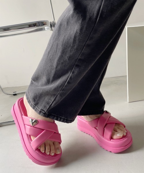 Miniministore（ミニミニストア）の「厚底 ミュールサンダル クロスベルト 夏（サンダル・レディース・アイボリー/ピンク/ブラック・24.0cm/25.0cm/22.5cm/23.5cm/24.5cm/23.0cm）」の14枚目の写真