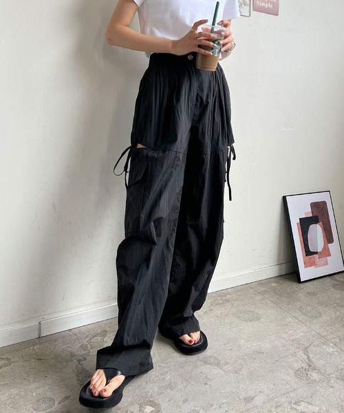 Futier land(フューティアランド)の「サイドスリットカーゴパンツ(カーゴパンツ・レディース・ブラック/ライトピンク/アイボリー/ライトブルー・FREE)」の13枚目の写真