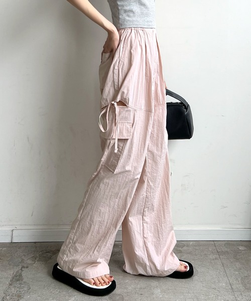 Futier land(フューティアランド)の「サイドスリットカーゴパンツ(カーゴパンツ・レディース・ブラック/ライトピンク/アイボリー/ライトブルー・FREE)」の18枚目の写真