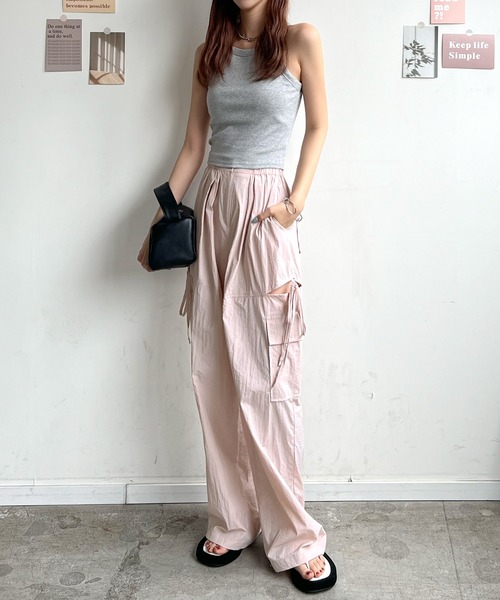 Futier land(フューティアランド)の「サイドスリットカーゴパンツ(カーゴパンツ・レディース・ブラック/ライトピンク/アイボリー/ライトブルー・FREE)」の5枚目の写真