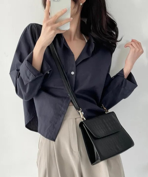 MAISON DE THERESE(メゾン ド テレーズ)の「無地シャツ ブラウス(シャツ/ブラウス・レディース・サックスブルー/ブラック/ミント/ネイビー/イエロー/レッド/Mustard/ホワイト/ブルー・M/S/L)」の4枚目の写真