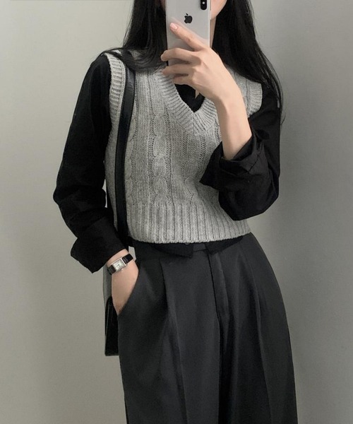 MAISON DE THERESE(メゾン ド テレーズ)の「無地シャツ ブラウス(シャツ/ブラウス・レディース・サックスブルー/ブラック/ミント/ネイビー/イエロー/レッド/Mustard/ホワイト/ブルー・M/S/L)」の12枚目の写真