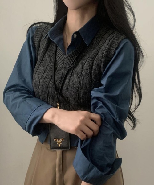 MAISON DE THERESE(メゾン ド テレーズ)の「無地シャツ ブラウス(シャツ/ブラウス・レディース・サックスブルー/ブラック/ミント/ネイビー/イエロー/レッド/Mustard/ホワイト/ブルー・M/S/L)」の17枚目の写真