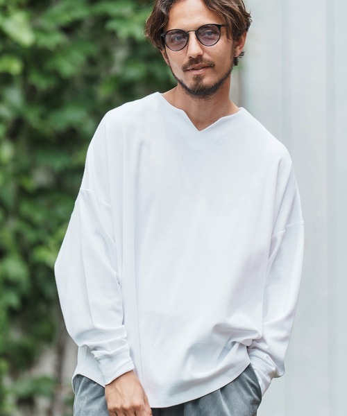 CAMBIO(カンビオ)の「mlt4779-Span Fraise Key Neck Long Sleeve Pullover カットソー(Tシャツ/カットソー・メンズ・ブラック/チャコールグレー/ホワイト・S/M/L)」の4枚目の写真
