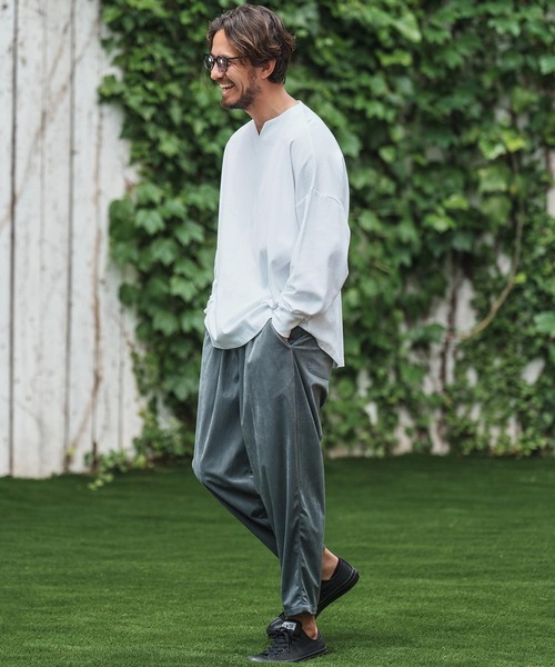 CAMBIO(カンビオ)の「mlt4779-Span Fraise Key Neck Long Sleeve Pullover カットソー(Tシャツ/カットソー・メンズ・ブラック/チャコールグレー/ホワイト・S/M/L)」の7枚目の写真
