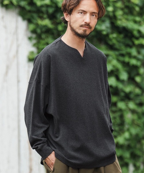 CAMBIO(カンビオ)の「mlt4779-Span Fraise Key Neck Long Sleeve Pullover カットソー(Tシャツ/カットソー・メンズ・ブラック/チャコールグレー/ホワイト・S/M/L)」の8枚目の写真