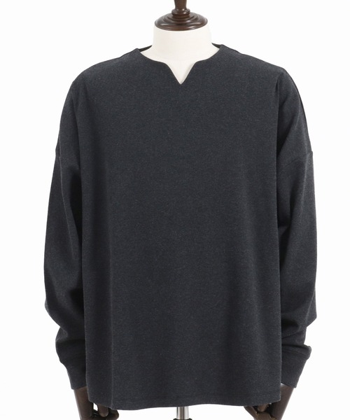 CAMBIO(カンビオ)の「mlt4779-Span Fraise Key Neck Long Sleeve Pullover カットソー(Tシャツ/カットソー・メンズ・ブラック/チャコールグレー/ホワイト・S/M/L)」の18枚目の写真