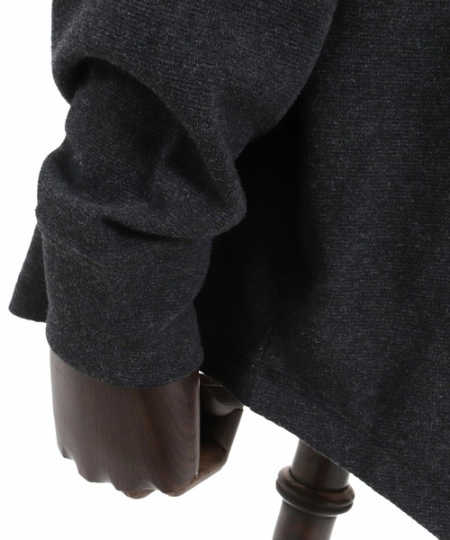 CAMBIO(カンビオ)の「mlt4779-Span Fraise Key Neck Long Sleeve Pullover カットソー(Tシャツ/カットソー・メンズ・ブラック/チャコールグレー/ホワイト・S/M/L)」の22枚目の写真