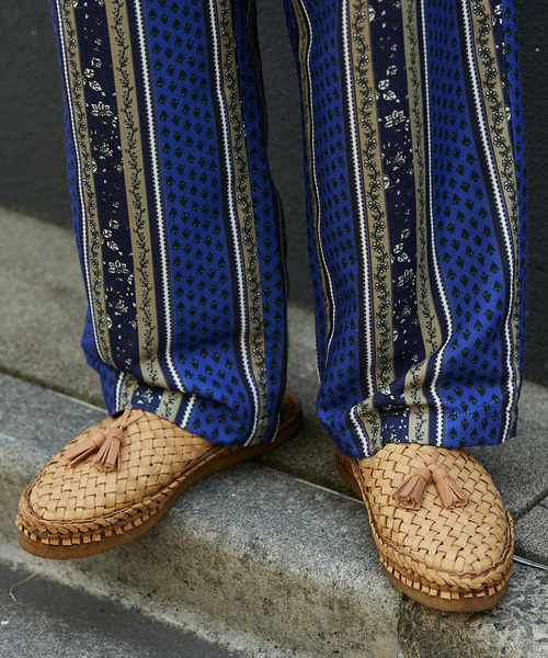 JOURNAL STANDARD relume（ジャーナルスタンダード　レリューム）の「MOHINDERS / モヒンダーズ TASSEL WOVEN SLIPPERS（サンダル・メンズ・ブラック/ベージュ・90/100/110）」の21枚目の写真
