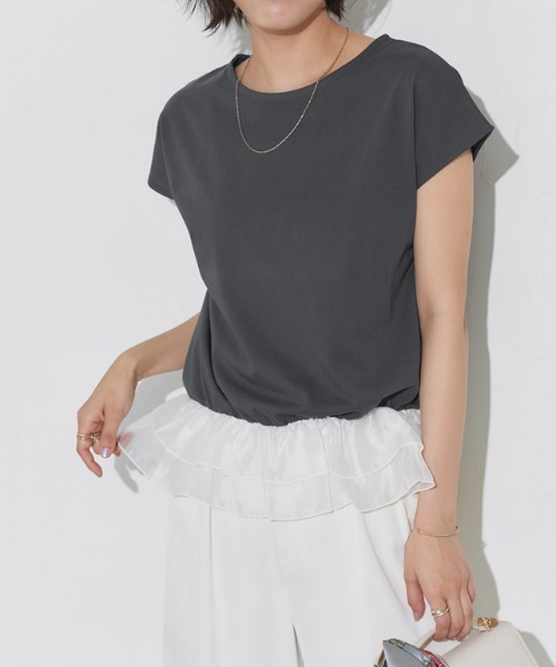 Pierrot(ピエロ)の「【イージーケア】裾フリルドッキングカットソー(Tシャツ/カットソー・レディース・オフホワイト/ブラック/グレー系その他・M/L)」の8枚目の写真