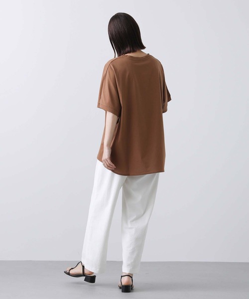 Gready Brilliant（グレディブリリアン）の「ＭＩＣＨＥＲＩ箔ロゴＴシャツ（Tシャツ/カットソー・レディース・オフホワイト/キャメル・38）」の5枚目の写真