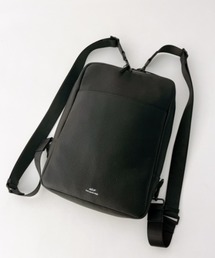 waku（ワク）の「WK-0084　waku　『KURO Series』2WAY縦型リュック&ボディBAG（バックパック/リュック）」