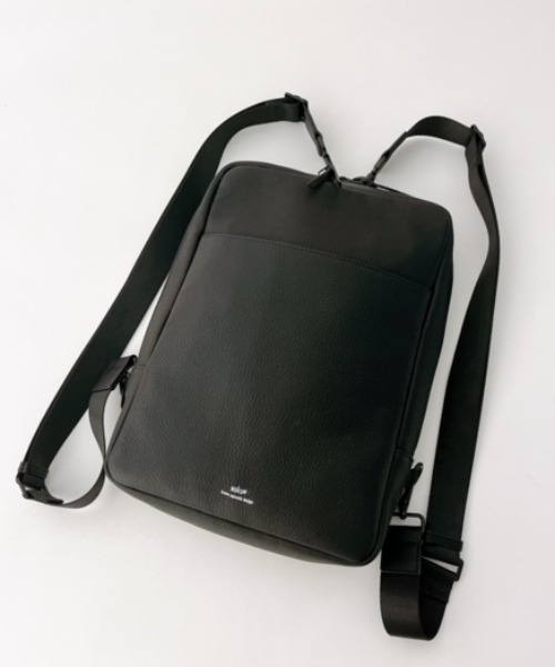 waku(ワク)の「WK-0084 waku 『KURO Series』2WAY縦型リュック&ボディBAG(バックパック/リュック・メンズ・ブラック・FREE)」の1枚目の写真