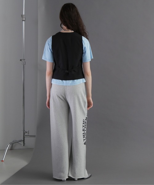 ROSE BUD（ローズバッド）の「コンパクトベスト（ベスト）」 - WEAR