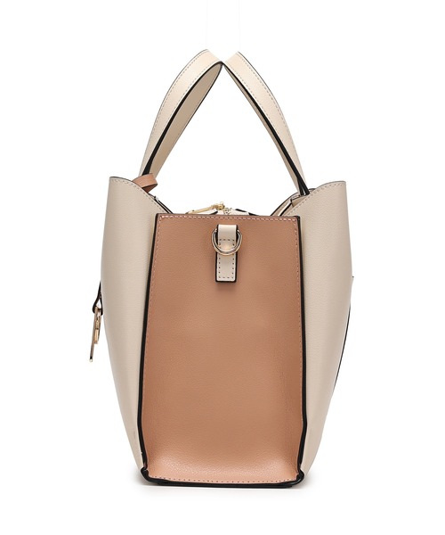 MERCURYDUO（マーキュリーデュオ）の「【MERCURYDUO/マーキュリーデュオ】両アオリポケットサイド配色大開き開口 超軽量ハンドバッグ キーチャーム付（ハンドバッグ・レディース・ブラック/ダークブラウン/ベージュ/アイボリー/ライトグレー/グレイッシュベージュ・FREE）」の9枚目の写真