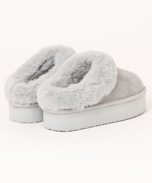 algy（アルジー）の「ALGY スリッポンデザイン 厚底 ミュール ムートンブーツ（ブーツ・キッズ・ライトグレー/キャメル/ブラック・20.0cm/21.0cm/22.0cm/23.0cm/24.0cm）」の4枚目の写真