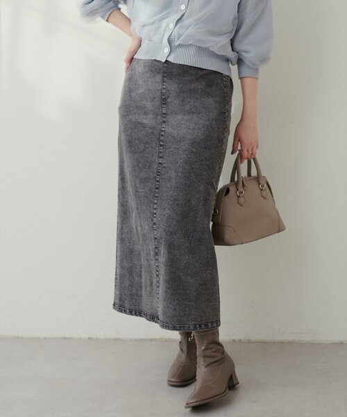 natural couture(ナチュラルクチュール)の「スーパーストレッチスリット付スカート(スカート・レディース・チャコールグレー/ブラック/インディゴブルー/その他1/その他2・FREE)」の1枚目の写真