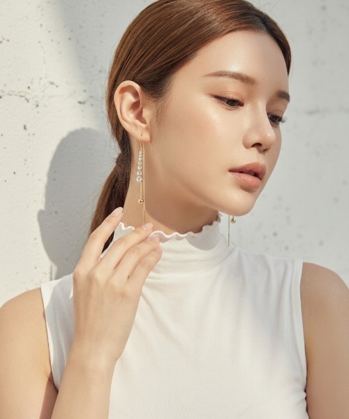 Burner(バーナー)の「【CHI SELECT】キラキラ シンプル ロング デザイン ピアス chi-pierce-00730【GBT】(ピアス(両耳用)・レディース・ゴールド/シルバー・FREE)」の8枚目の写真