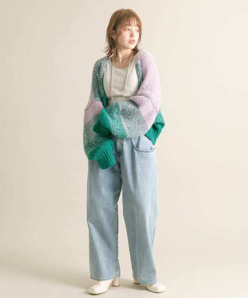 KBF（ケイビーエフ）の「『WEB/一部店舗限定』グラデーションショートカーディガン（カーディガン/ボレロ・レディース・グリーン系その他/ブルー系その他/ホワイト系その他・ONE）」の11枚目の写真