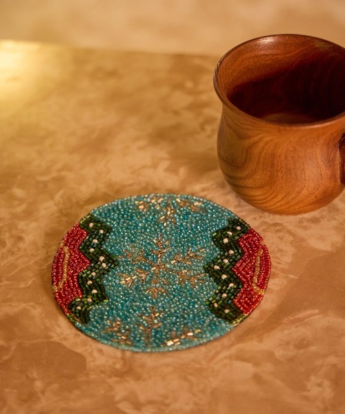 niko and...(ニコアンド)の「【2024Xmas】ビーズコースター(ランチョンマット/テーブルウェア・レディース・ブルー/グリーン・0)」の1枚目の写真