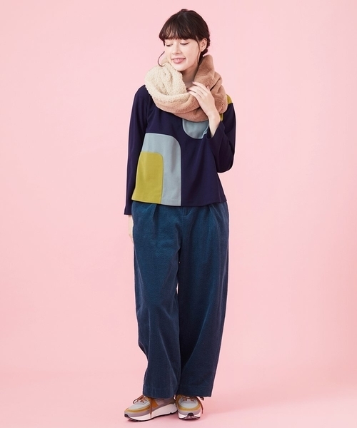 Jocomomola（ホコモモラ）の「フェイクファースヌード（ネックウォーマー/スヌード・レディース・ベージュ/チャコールグレー・40）」の10枚目の写真