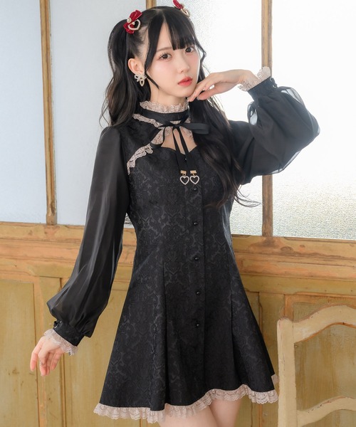 ROJITA(ロジータ)の「スタンドカラーシアースリーブワンピース(ワンピース・レディース・マルチ/ブラック/ピンク・FREE)」の21枚目の写真