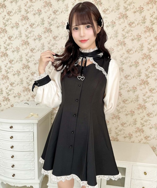 ROJITA(ロジータ)の「スタンドカラーシアースリーブワンピース(ワンピース・レディース・マルチ/ブラック/ピンク・FREE)」の16枚目の写真