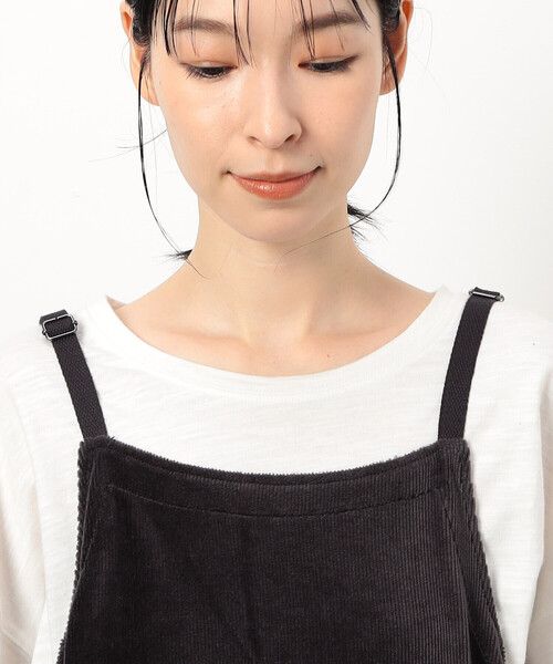 ONIGIRI（オニギリ）の「ニットコール　ジャンパースカート（ワンピース・レディース・チャコール/ベージュ・FREE）」の9枚目の写真