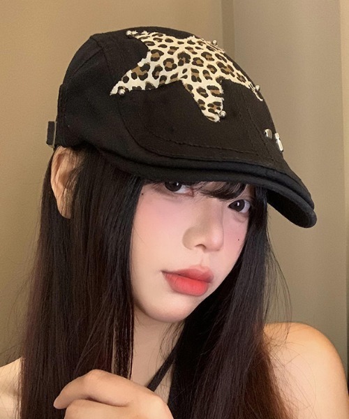 SHEENA（シーナ）の「レオパード柄スターモチーフハンチング帽（ハンチング/ベレー帽・レディース・ブラック・M）」の8枚目の写真