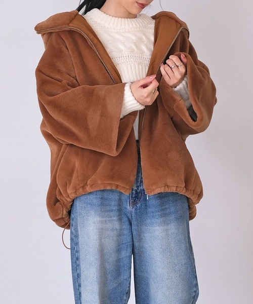 AKTE（アクテ）の「フェイクファーフーディーブルゾン（ブルゾン・レディース・ブラウン/ダークブラウン・FREE）」の16枚目の写真