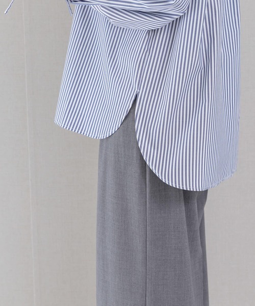 URBAN RESEARCH ROSSO WOMEN（アーバンリサーチ　ロッソ）の「リボンボリュームスリーブシャツ（シャツ/ブラウス・レディース・ホワイト/ストライプ・FREE）」の22枚目の写真