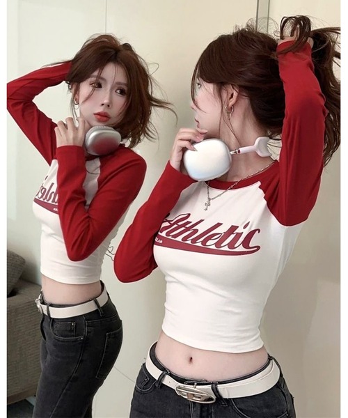 FUNdaysion(ファンデイション)の「クロップド丈AthleticロゴラグランロンT(Tシャツ/カットソー・レディース・ホワイト×レッド/ブラック×レッド・M)」の21枚目の写真