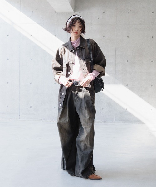 PAGEBOY(ページボーイ)の「ランダムタックデニムパンツ(デニムパンツ・レディース・ブラック/ブルー/グレー・SMALL/MEDIUM)」の22枚目の写真