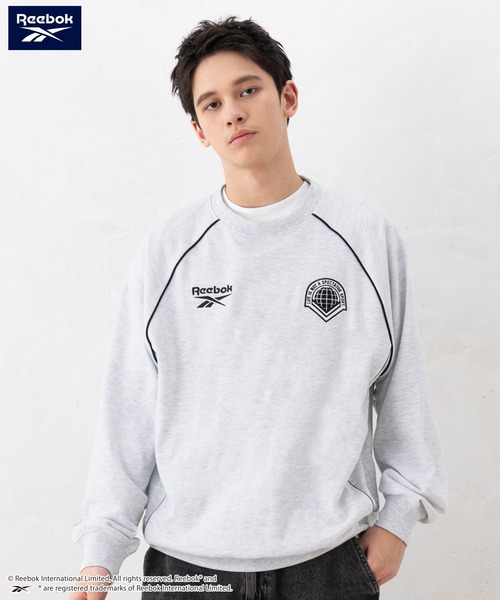 Reebok（リーボック）の「【EC別注】Reebok リーボック ブランド ロゴ ワンポイント ワッペン 刺繍 裏毛 プルオーバー スウェット トレーナー（スウェット・メンズ・ブラック/ネイビー/グレー系その他・LL/L/M）」の2枚目の写真