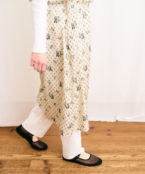 fig Ｌondon（フィグロンドン）の「●Grandma sofa dress（ワンピース・レディース・ブルー/グリーン・FREE）」の11枚目の写真