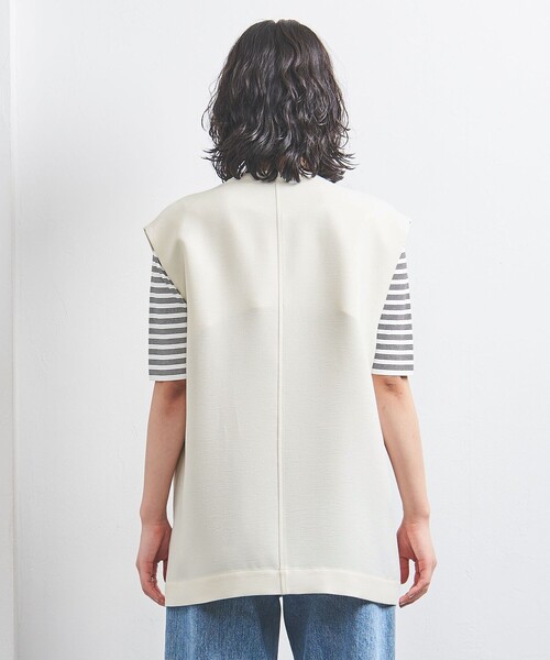 UNITED ARROWS(ユナイテッドアローズ)の「COMFY Vノーカラー ベスト -吸水速乾 UVカット ウォッシャブル-(ベスト・レディース・オフホワイト/ブラック・FREE)」の12枚目の写真