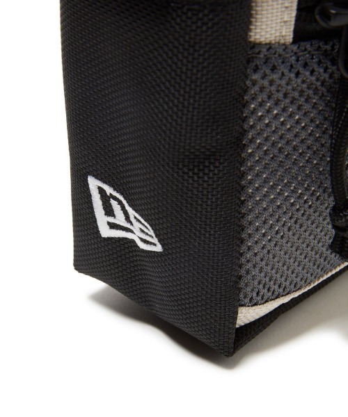 NEW ERA（ニューエラ）の「NEW ERA/ニューエラ ショルダーバッグ SHOULDER POUCH ショルダーポーチ ラージ 2L 14521314/14521315/14521316/14750860（ショルダーバッグ・メンズ・ブラック/ブラック×ホワイト/ストーン/ネイビー・FREE）」の18枚目の写真