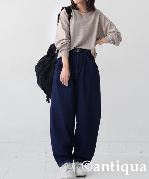 antiqua(アンティカ)の「コーデセット カシミヤタッチニット×サーカスデニムパンツ(セットアップ・レディース・ベージュ系その他/ブラック/ナチュラル・LXL/ML)」の1枚目の写真