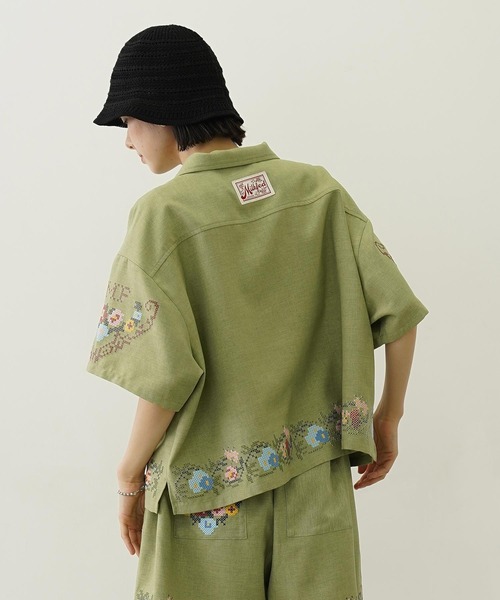 MILKFED.（ミルクフェド）の「CROSS STITCH STYLE SHIRT（シャツ/ブラウス・レディース・ライトグリーン/ネイビー/オフホワイト・ONE SIZE）」の5枚目の写真