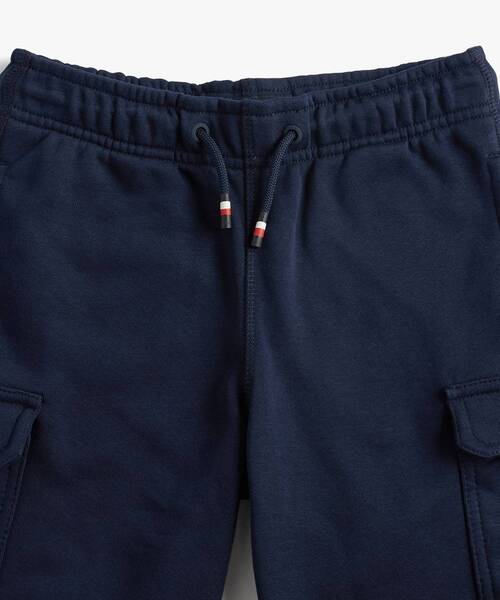 TOMMY HILFIGER(トミーヒルフィガー)の「BOYS カーゴスウェットショートパンツ(その他パンツ・キッズ・ブルー/ライトグレー・150cm/140cm/130cm/160cm)」の4枚目の写真