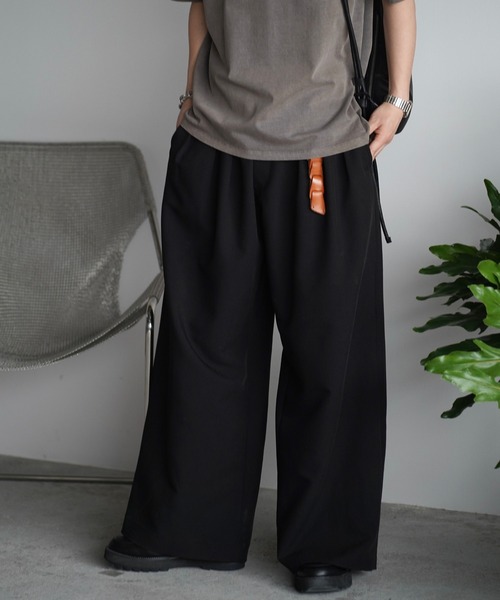SLIGHT FLARE DOUBLE CLOTH BAGGY SLACKS