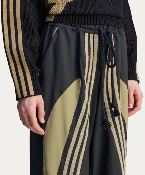 【adidas Originals】SFTM ウーブンパンツ SFTM × adidas Originals＞ WOVEN PANTS/パンツ
