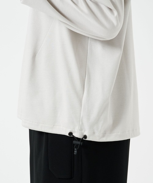 STUDIOUS(ステュディオス)の「DRAWCORD SWEAT SHIRTS(Tシャツ/カットソー・メンズ・ブラック/ライトグレー/ダークグレー・1/2)」の12枚目の写真