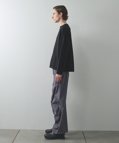 STUDIOUS(ステュディオス)の「DRAWCORD SWEAT SHIRTS(Tシャツ/カットソー・メンズ・ブラック/ライトグレー/ダークグレー・1/2)」の22枚目の写真