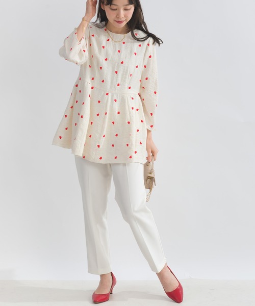 PICCIN PERLA(ピッチンペルラ)の「ハート刺繍袖リボンペプラムブラウス(シャツ/ブラウス・レディース・ブラック/アイボリー・M)」の18枚目の写真