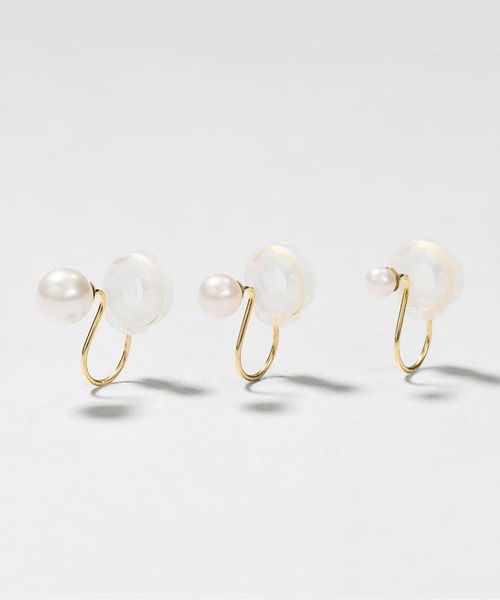 Jewel closet by L&Co.(ジュエルクローゼットバイエルアンドコー)の「K10 シェル/貝 パール イヤリング(イヤリング・レディース・ゴールド系その他3/ゴールド系その他2/ゴールド系その他・FREE)」の19枚目の写真