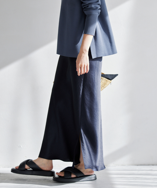 IENA（イエナ）の「《追加13》ダブルサテンスカート（スカート・レディース・ホワイト系その他/ブラウン/ネイビー/ゴールド・34/36/38/40）」の19枚目の写真