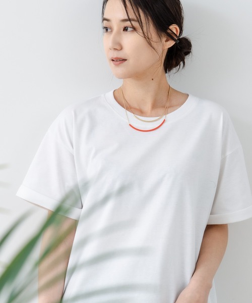 JEANS MATE（ジーンズメイト）の「【汗染みの目立ちにくいTシャツ ZEROSTAIN/ゼロステイン】ロールカフサイドスリットTシャツ 撥水・防汚加工 涼しい・透けにくい サイドスリット（Tシャツ/カットソー・レディース・スミクロ/ダークグリーン/ブラック/ホワイト/パープル・LARGE/MEDIUM）」の2枚目の写真